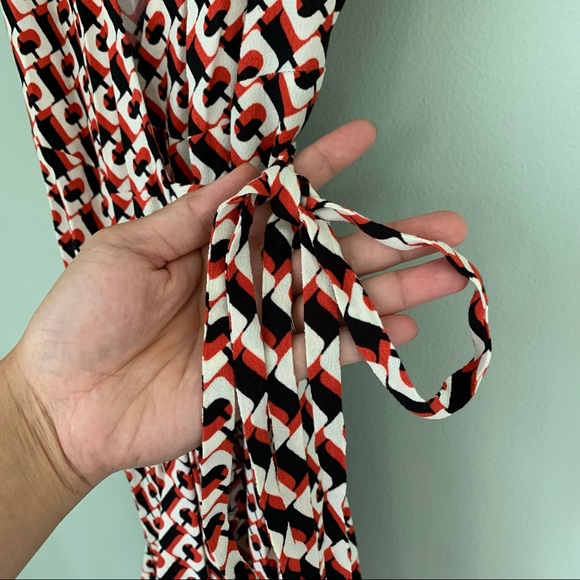 Diane Von Furstenberg Emilia Crepe Mini Wrap Dress - Picture 6 of 10